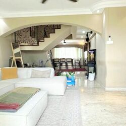 Blk 615 Hougang Avenue 8 (Hougang), HDB Executive #516543951